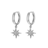 Stern Hoop Creolen Ohrring in silber mit Zirkon Steine von Lymaja